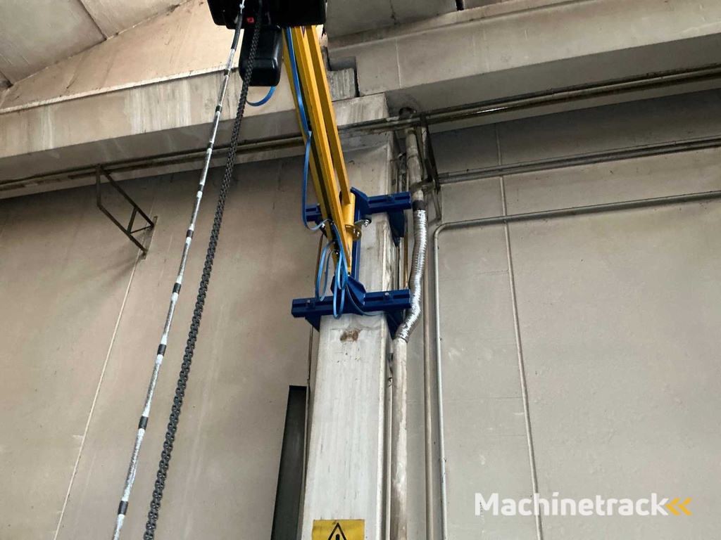 SIEMLIFT Pijler Zwenkkraan