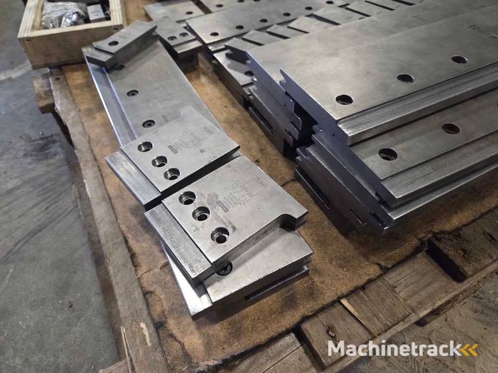 Trumpf - press brake - Various parts, tools and accessories