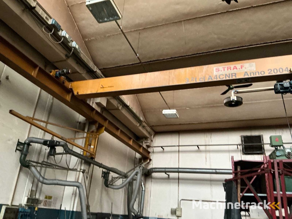 2004 S.TRA. F CL A4CNR Bovenloopkraan 3,2 ton.