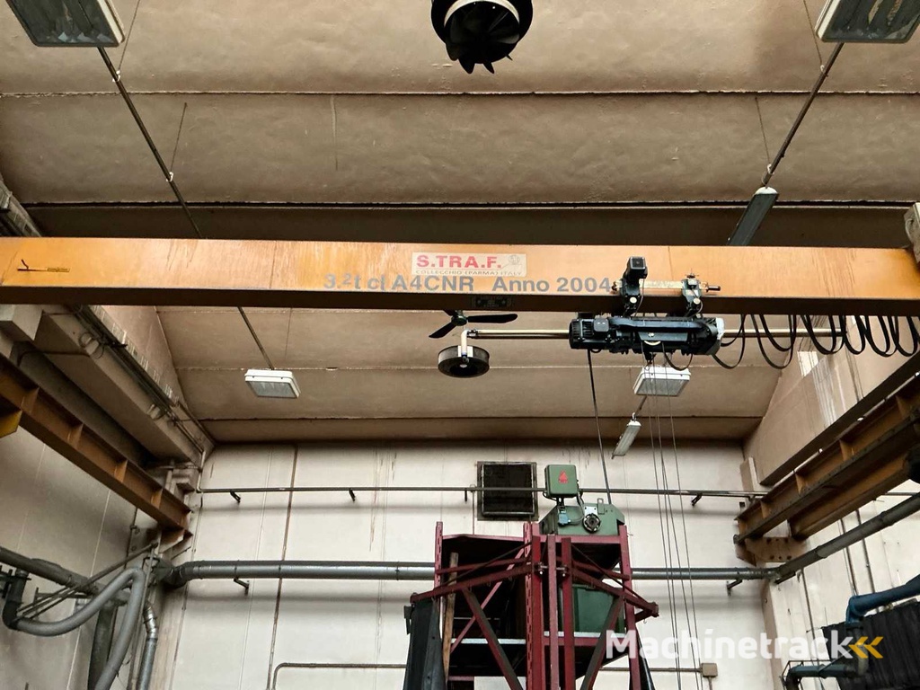 2004 S.TRA. F CL A4CNR Bovenloopkraan 3,2 ton.