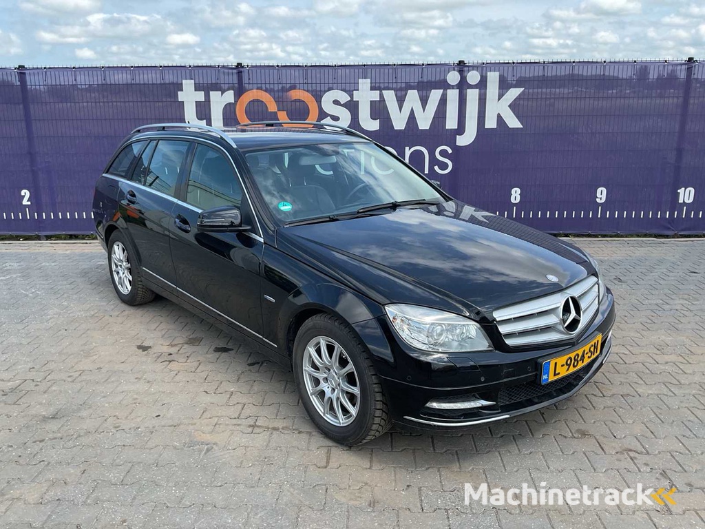 2011 - Mercedes-Benz - C-Class Estate - 180 CGI BE. BnsCl.Av. - Car