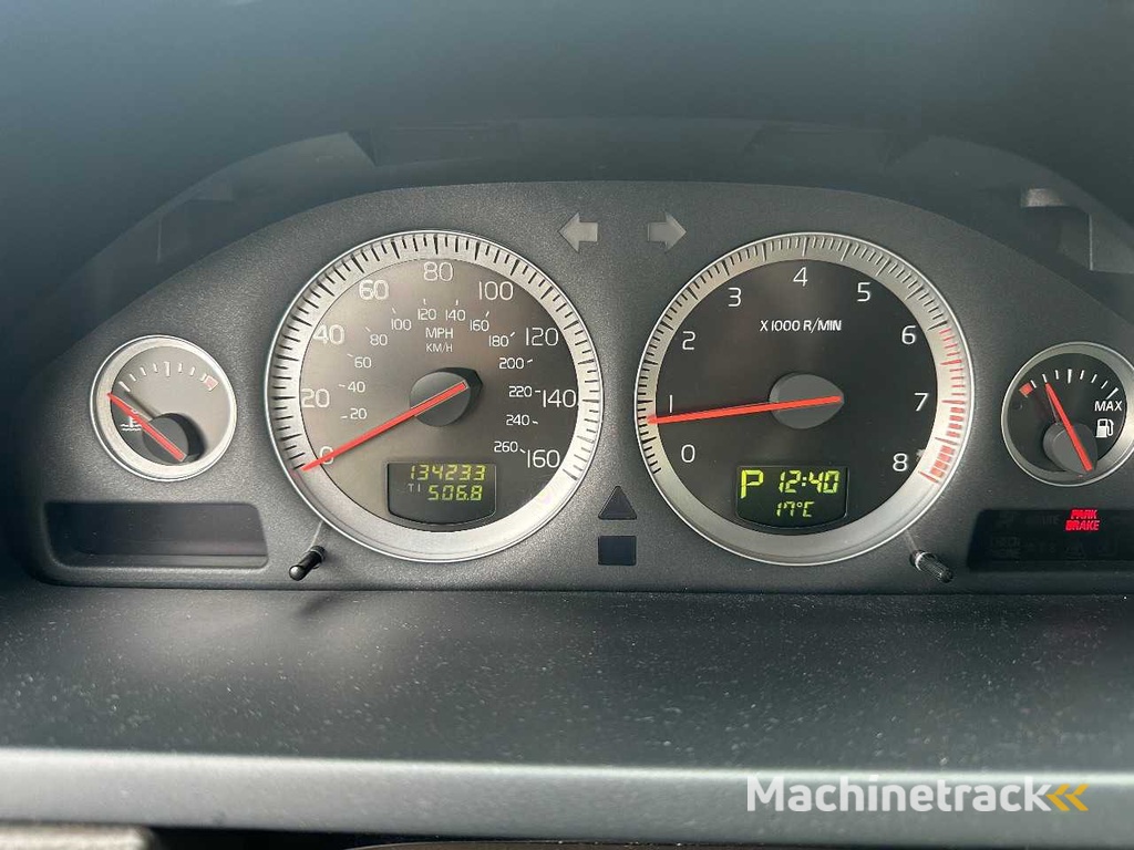 Volvo - XC90 - 4.4 V8 Executive Ed - Car - 2007