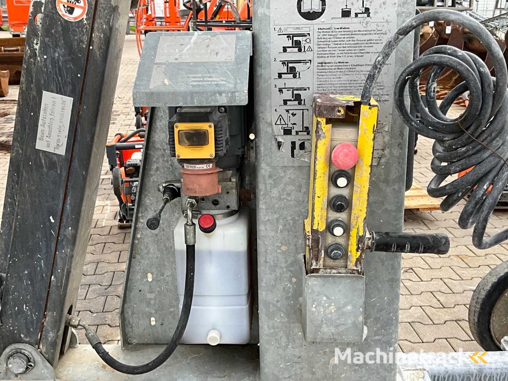 2016 Lissmac LMK400 TFE Lijmkraan