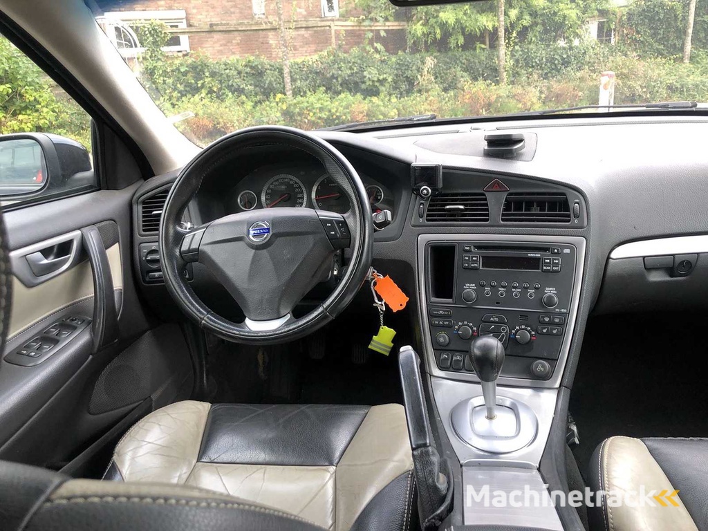 Volvo S60 2.4 Drivers Edition 2009 | 87-JLH-8