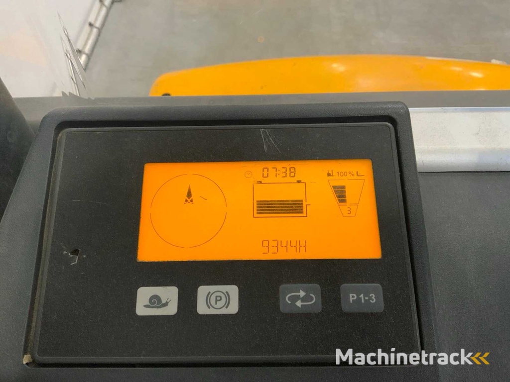 Jungheinrich - 2011 - EKS110Z280ZZ - Orderpicker