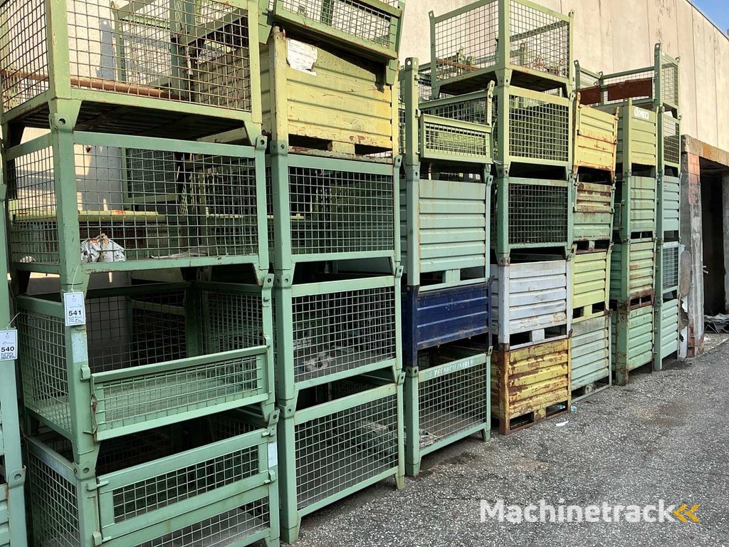 Stapelbare kratten (65x)