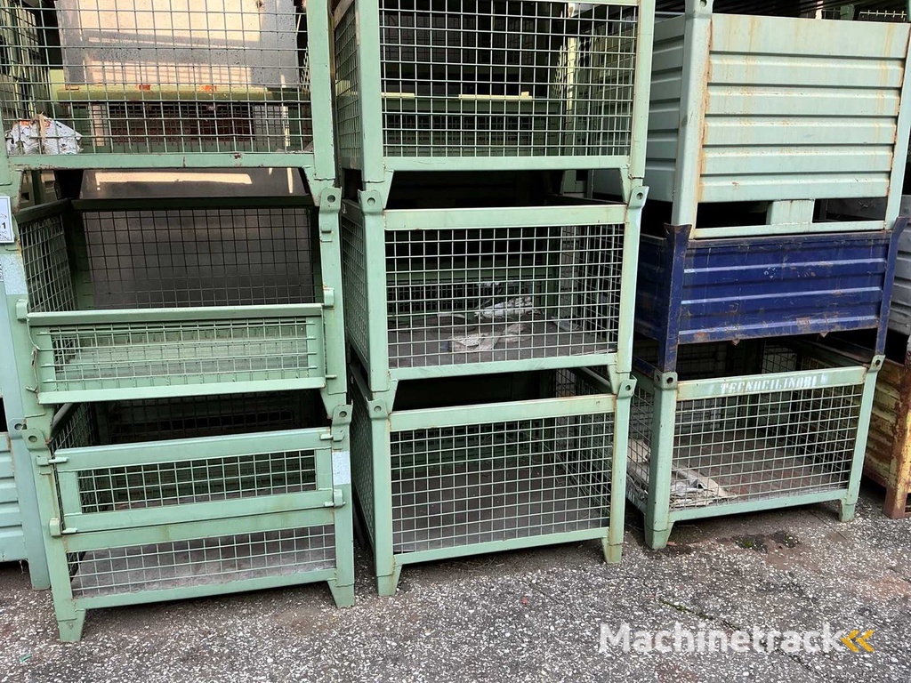 Stapelbare kratten (65x)