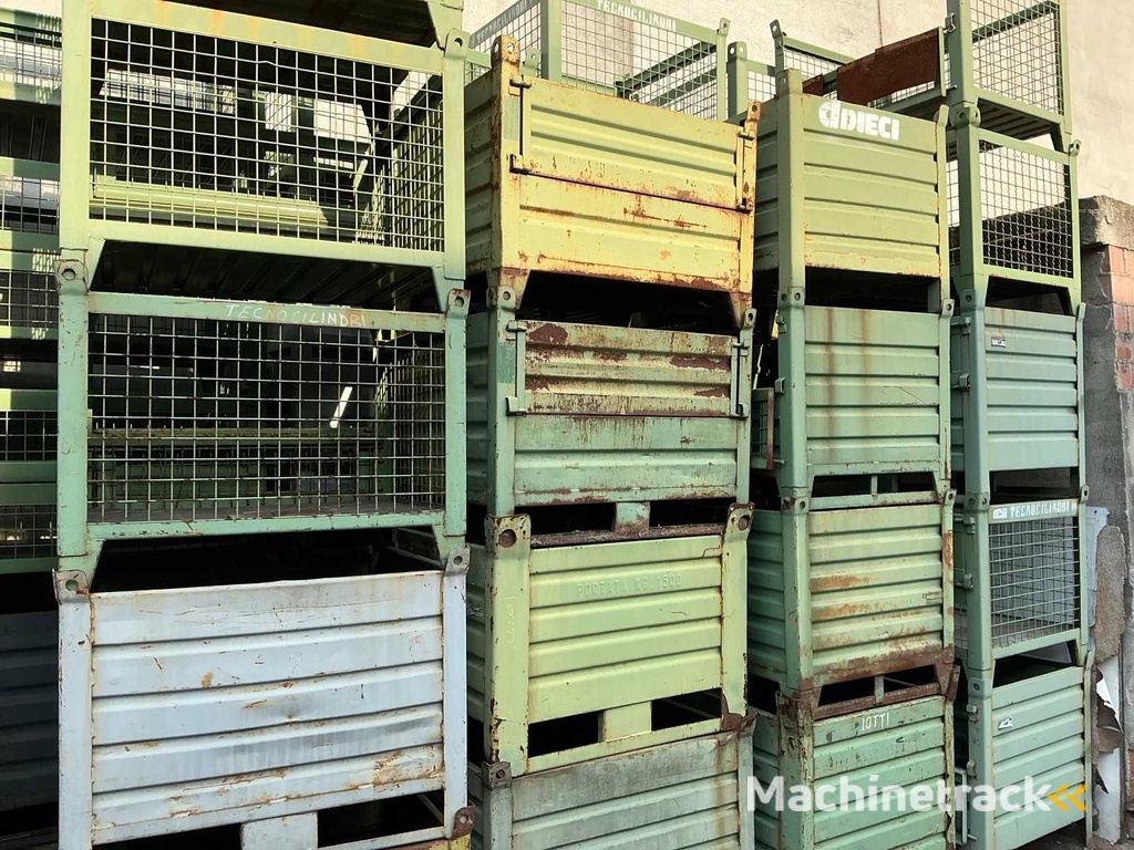 Stapelbare kratten (65x)