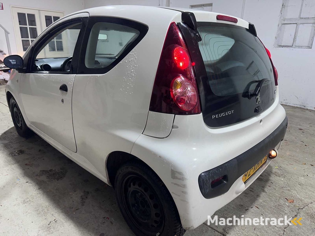 Peugeot - 107 - 1.0 Access Accent - 92-XHN-2