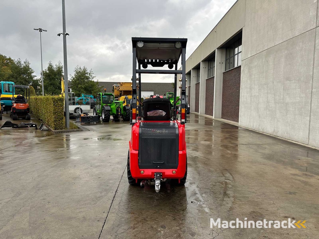 Plus power- 2025 - HQ180T - Schranklader