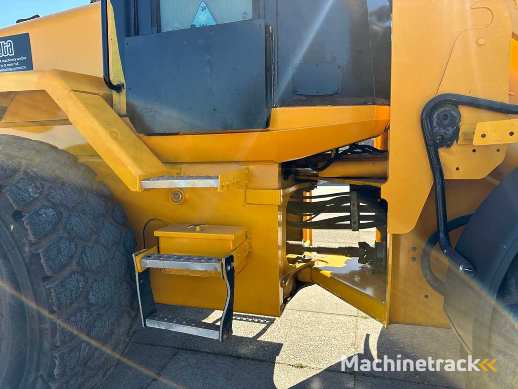 2002 JCB 436 HT Shovel