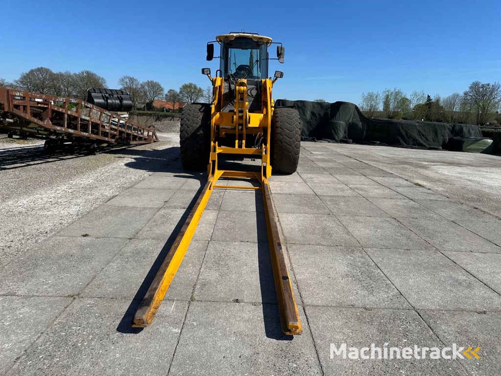 2002 JCB 436 HT Shovel