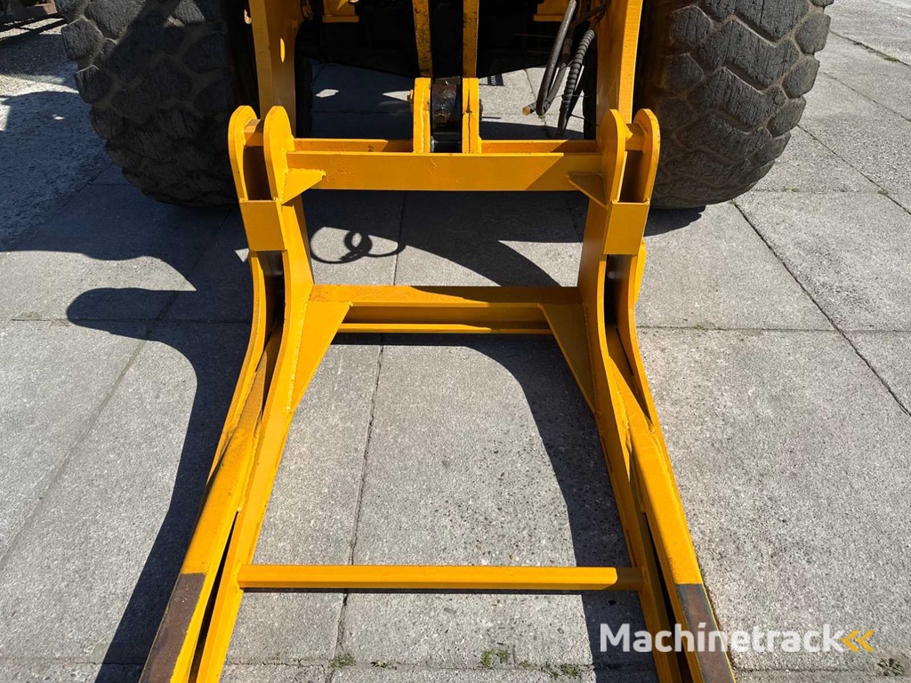 2002 JCB 436 HT Shovel