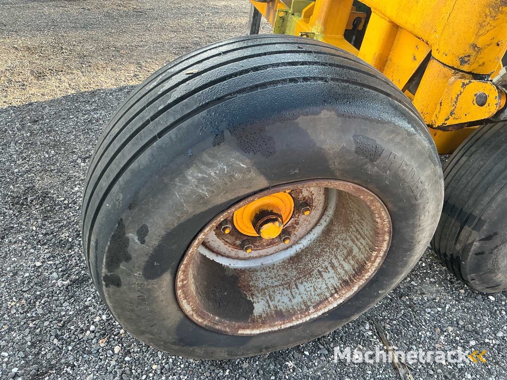 Bos Slotenreiniger / grachtenfrees