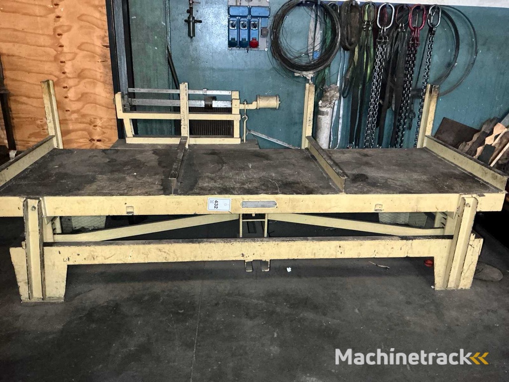 ENRICO BAGNI Weegschaal