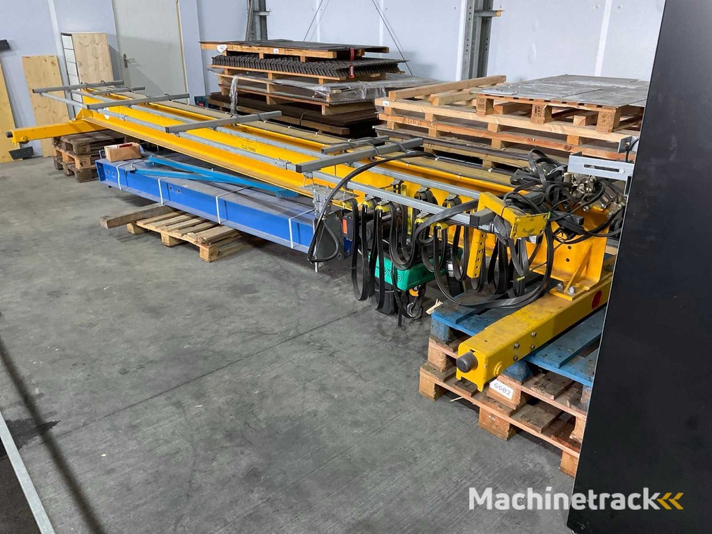 CLE 11495 Bovenloophalkraan