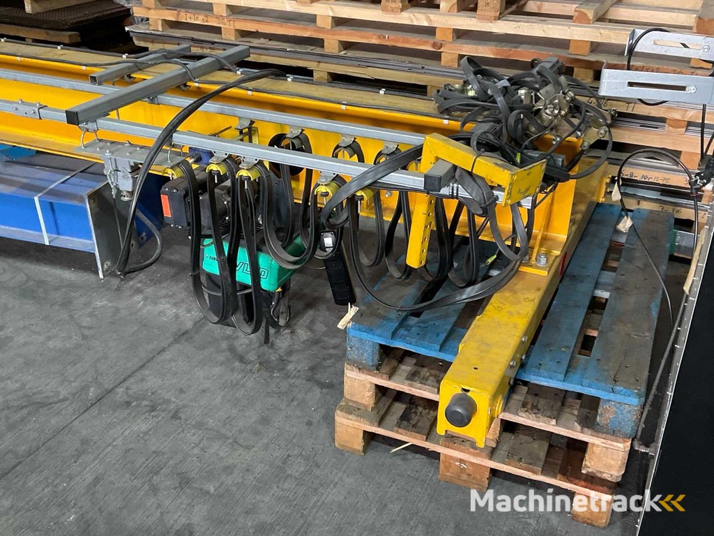 CLE 11495 Bovenloophalkraan