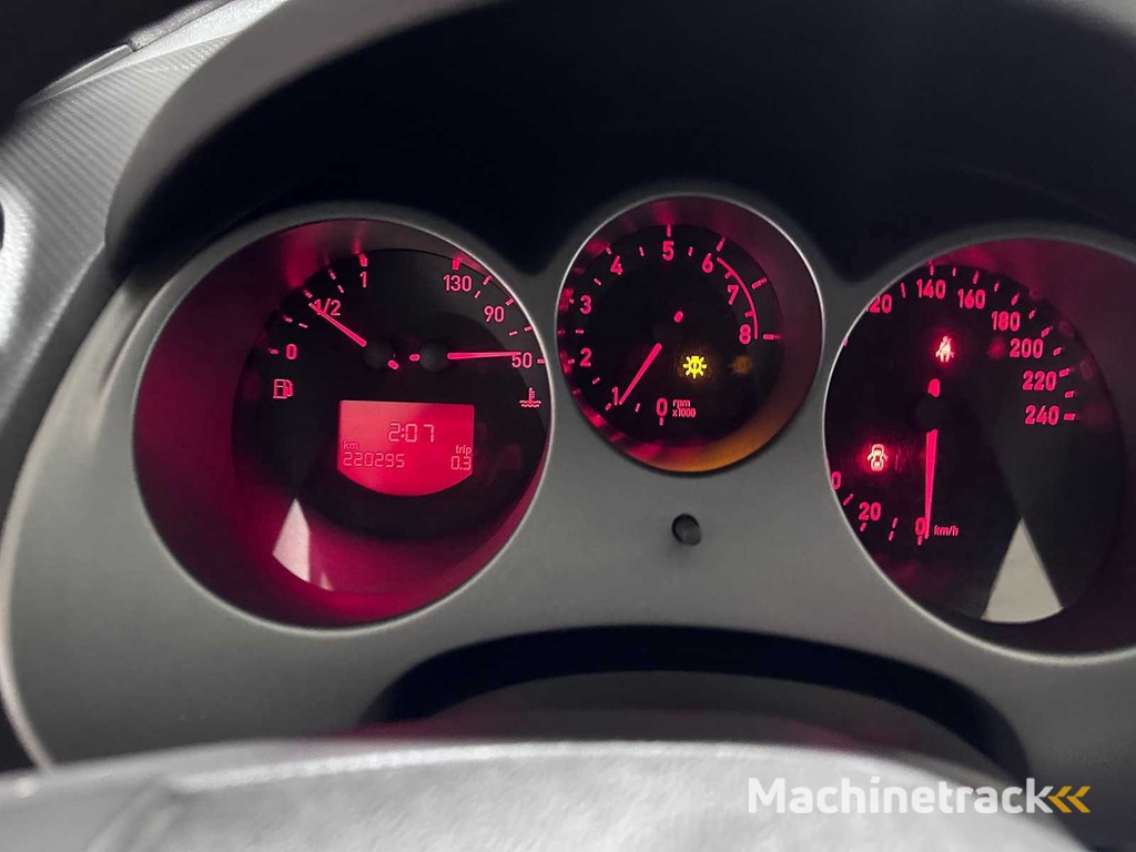 SEAT - Altea XL - 1.6 Stylance - 05-HZV-5