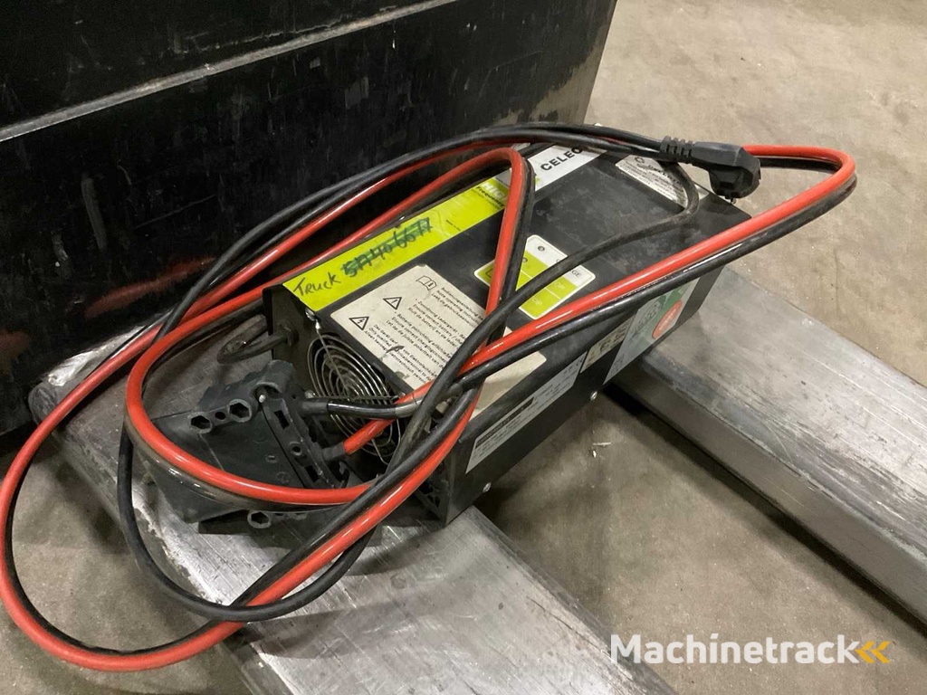 2011 Crown WT3040 Elektrische palletwagen