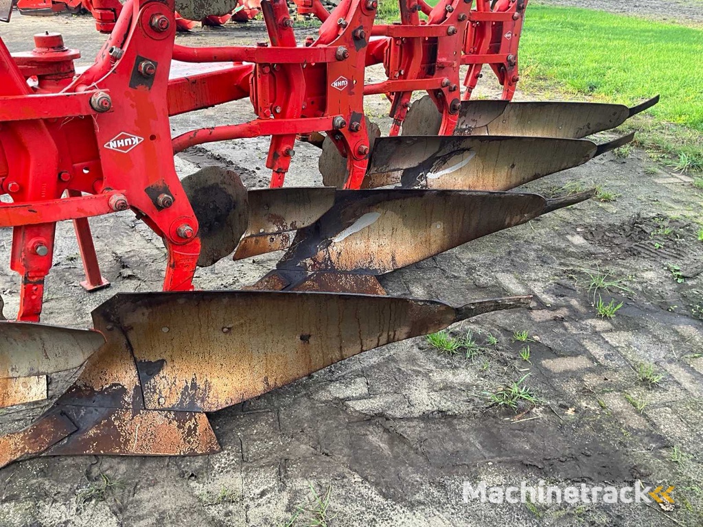 2007 Kuhn Vari - Master 122 4-Schaars Ploeg