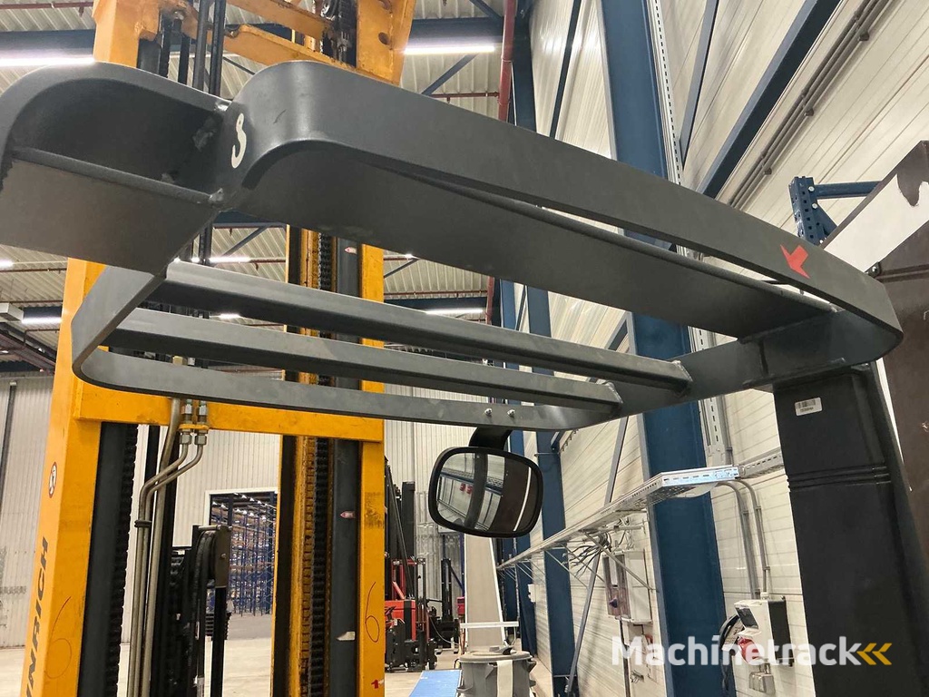 Jungheinrich - Reach truck