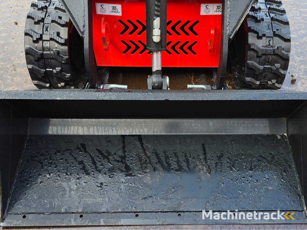 2025 - SDLOOL - SL380 - Rood - Shovel