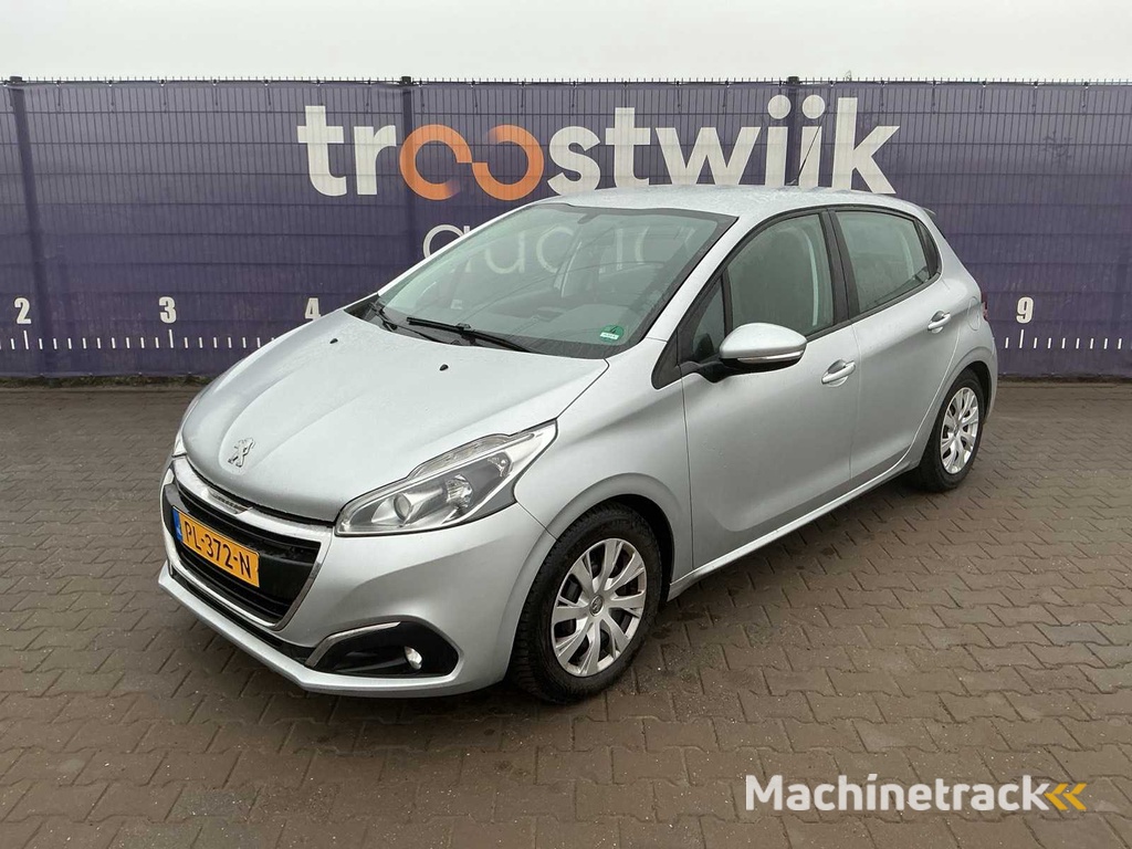 2017 - Peugeot - 208 - 1.2 PT Blue Lease - Personenauto