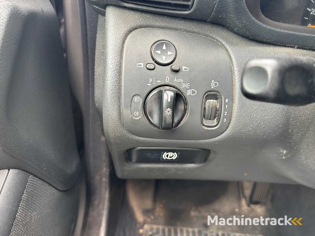 Mercedes-Benz - C-class - 180 K. Amice - Car - 2003