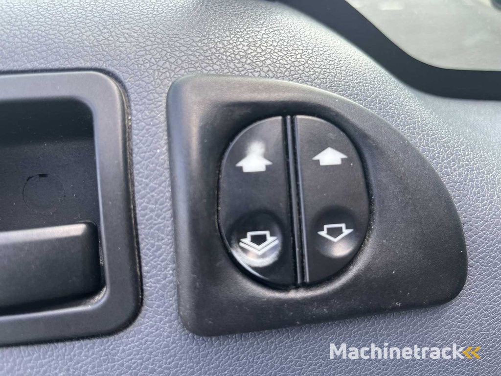 Ford Transit Connect T200S 1.8 TDCi Limited Edition | V-006-TZ