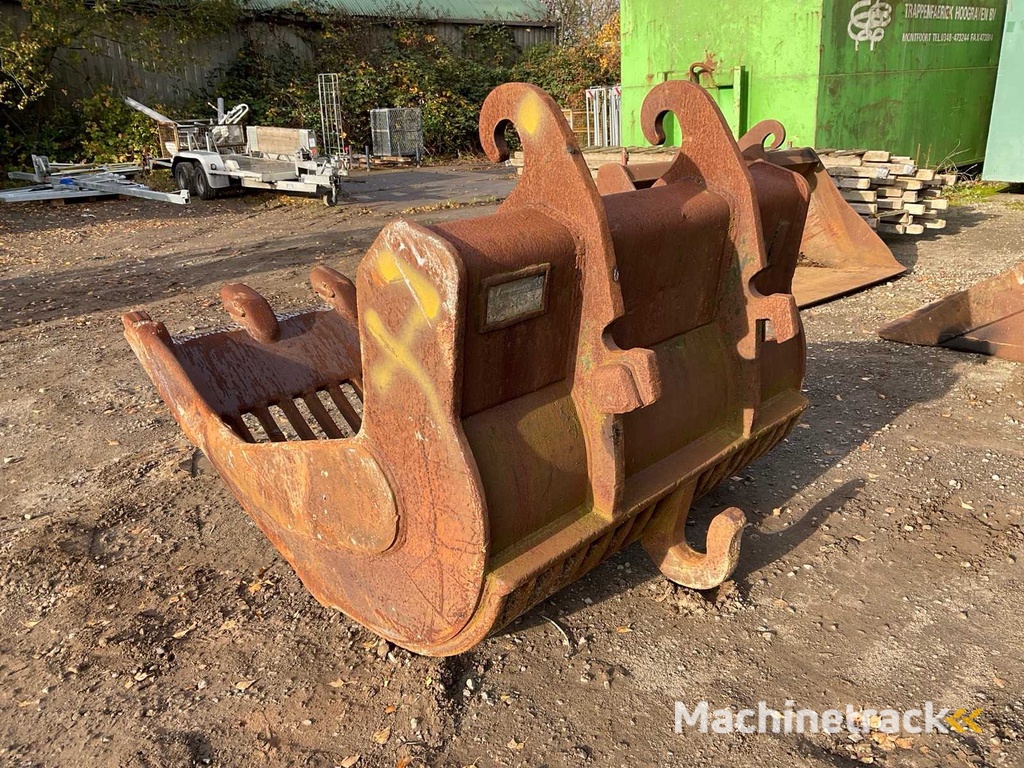 Verachtert Excavator Bucket CW30