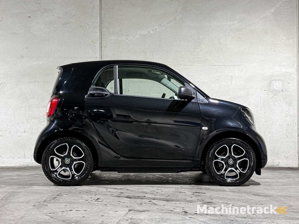Smart fortwo EQ 18 kWh 82pk 2019, L-112-GP