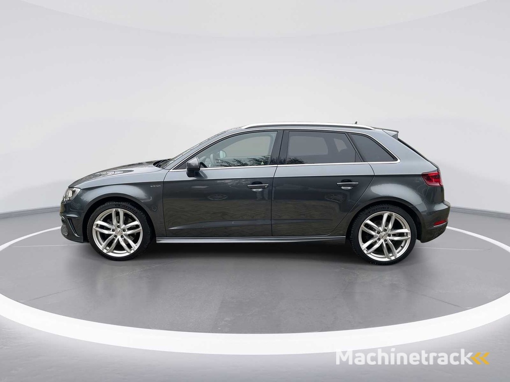 Audi A3 Sportback 1.4 e-tron PHEV Ambition Pro Line plus 2015 | HL-704-R
