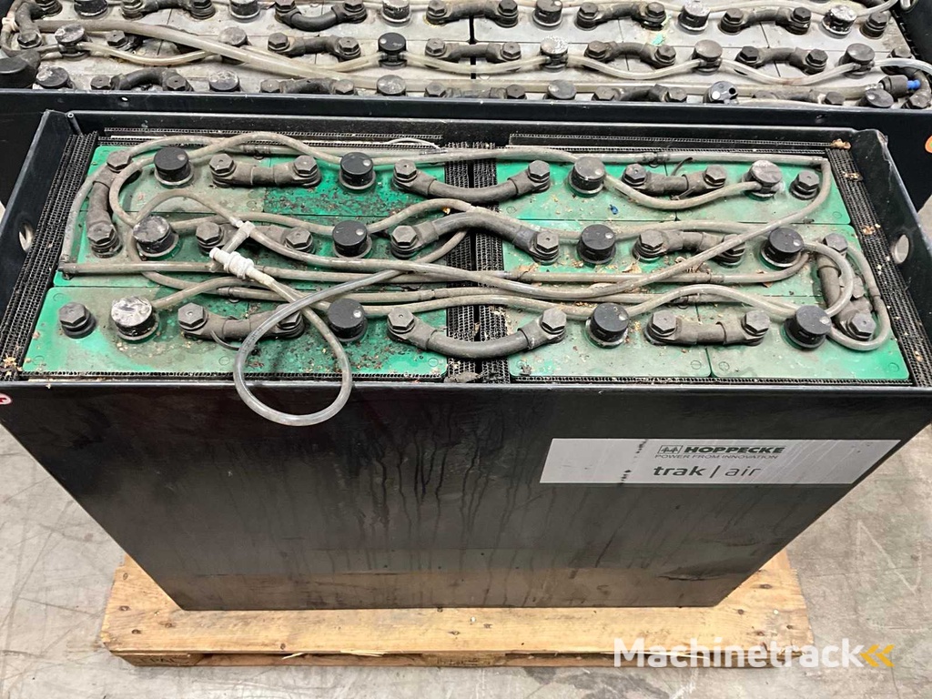 2017 Hoppecke 24 V 5 HPZS 775 Forklift Battery