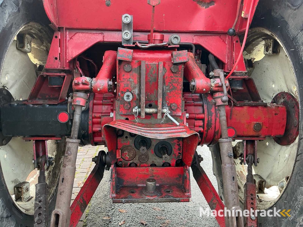 1981 International 745xl Tweewielaangedreven landbouwtractor