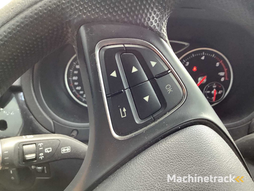 2018 - Mercedes-Benz - B-class - 220 d Ambition - Passenger car