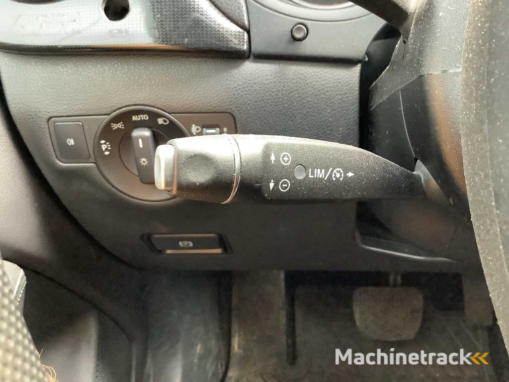 2018 - Mercedes-Benz - B-class - 220 d Ambition - Passenger car