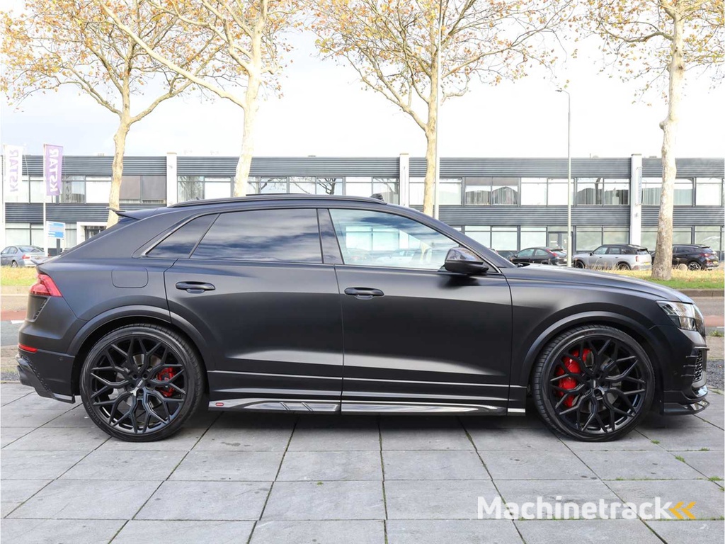 Audi RSQ8 4.0 TFSI Quattro Urban Full Carbon Automaat 740PK 2021, S-423-RS