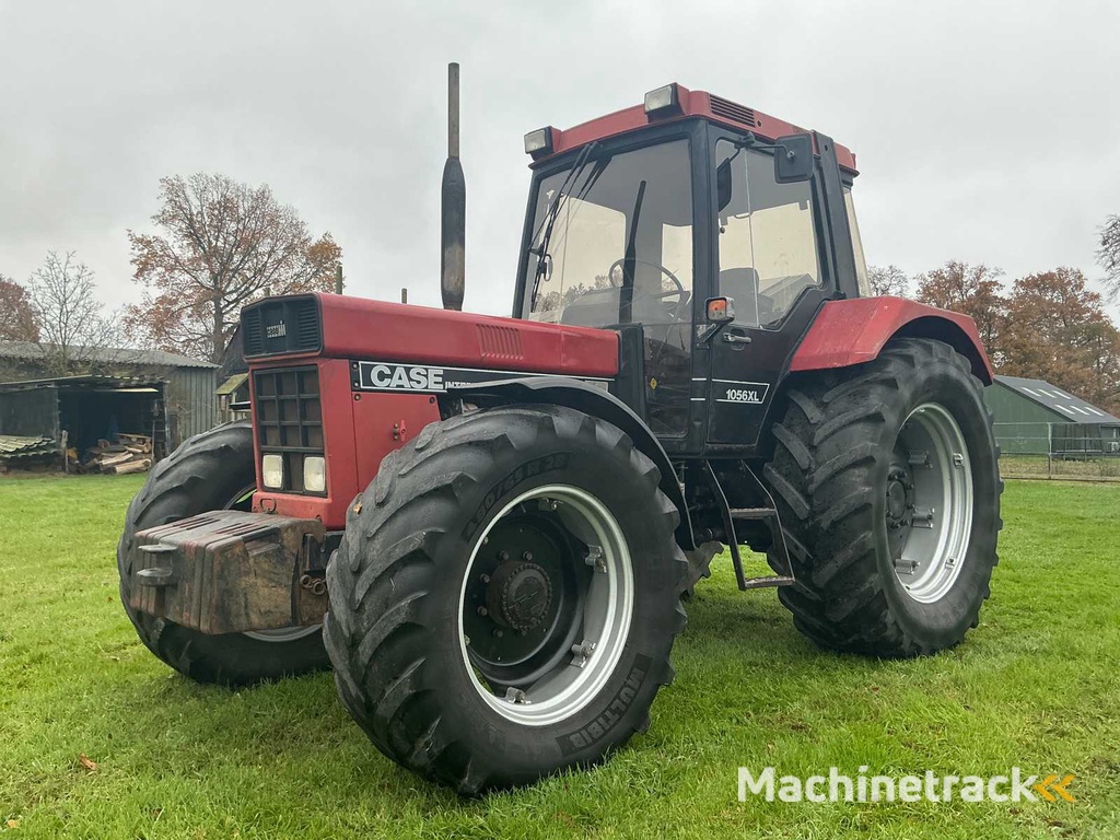 1986 Case international 1056 AXL Vierwielaangedreven landbouwtractor