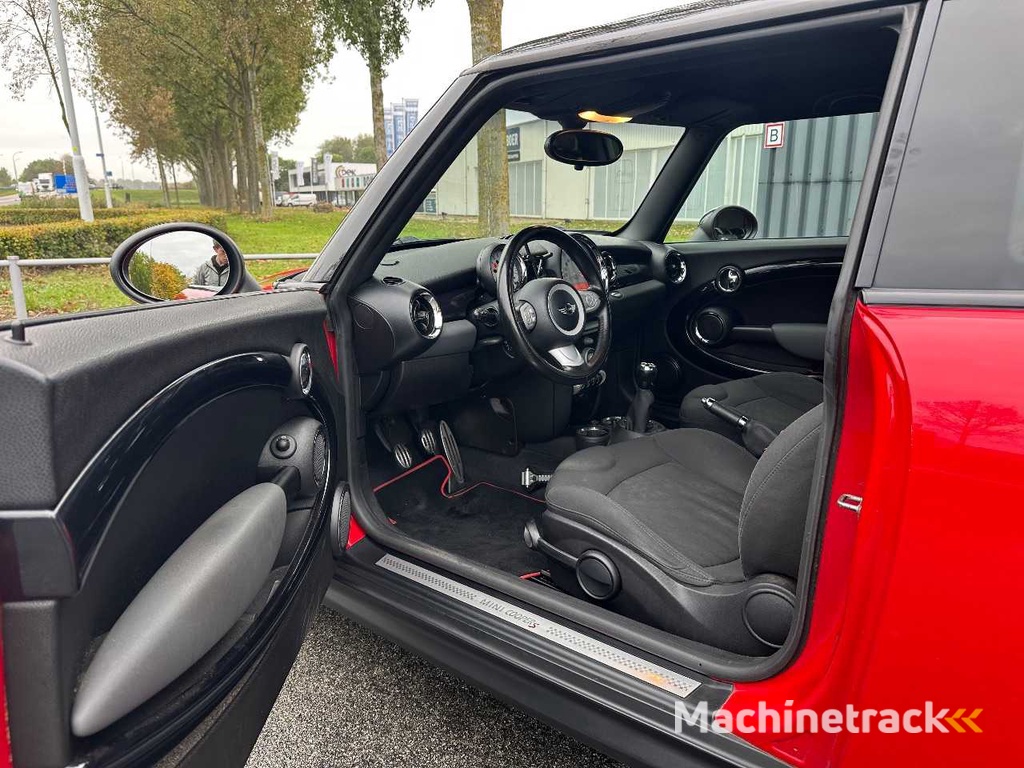 Mini - Mini - 1.6 Cooper S - Car - 2010