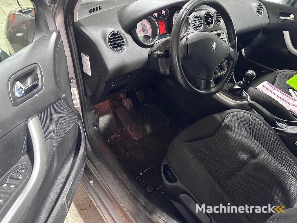 Peugeot - 308 - 1.6 THP XT - 55-NXZ-8