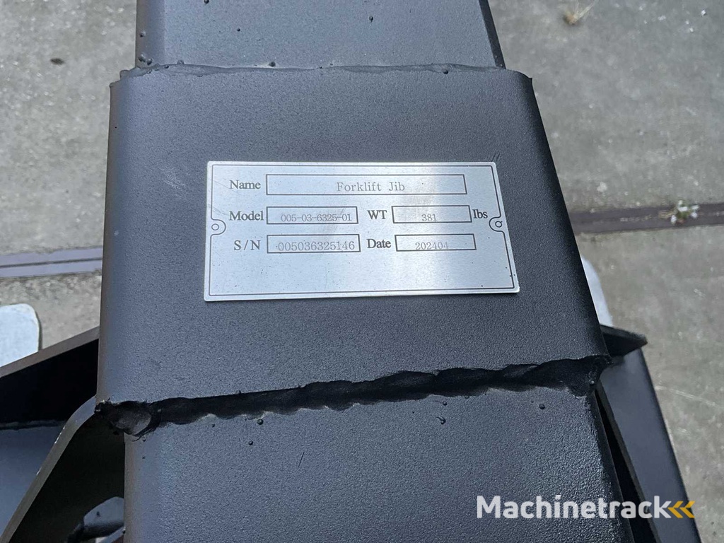 2025 - 3000kg - Heftruck Kraanarm/ jib