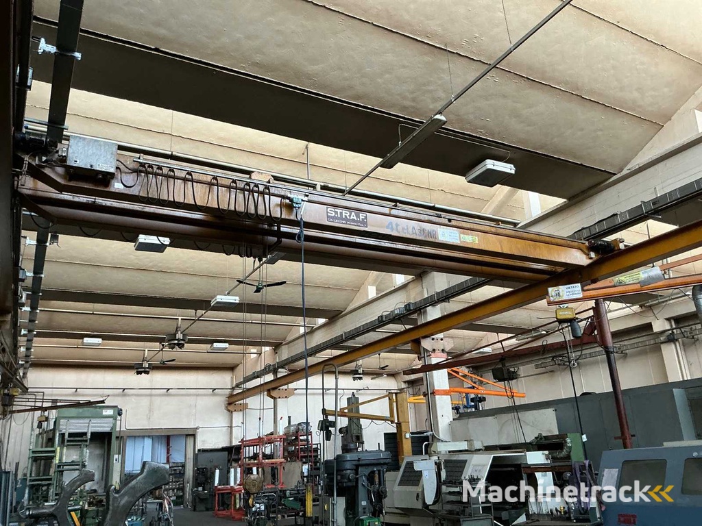 1992 S.TRA. F Bovenloopkraan 4 ton.