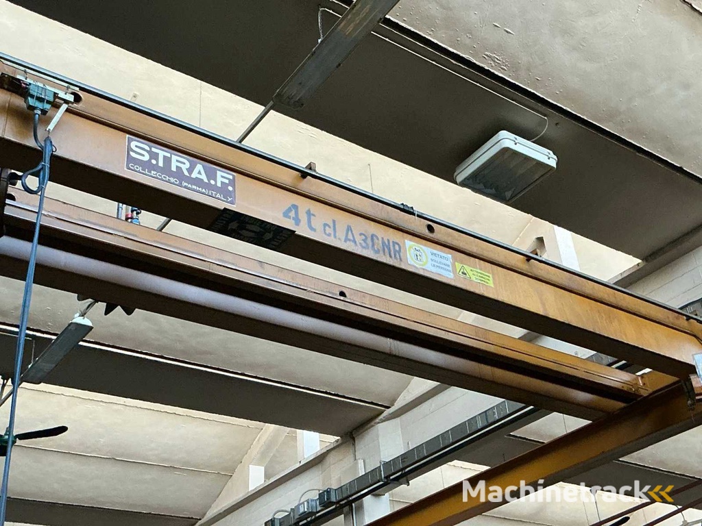 1992 S.TRA. F Bovenloopkraan 4 ton.