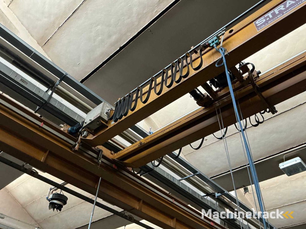 1992 S.TRA. F Bovenloopkraan 4 ton.