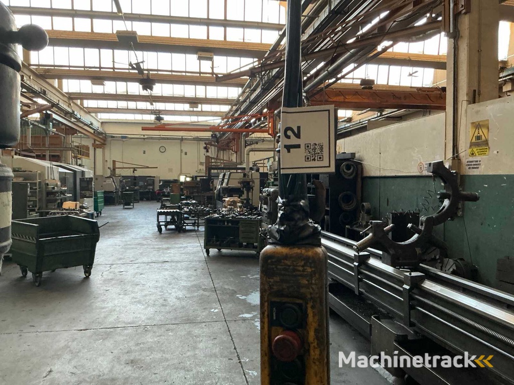 1992 S.TRA. F Bovenloopkraan 4 ton.