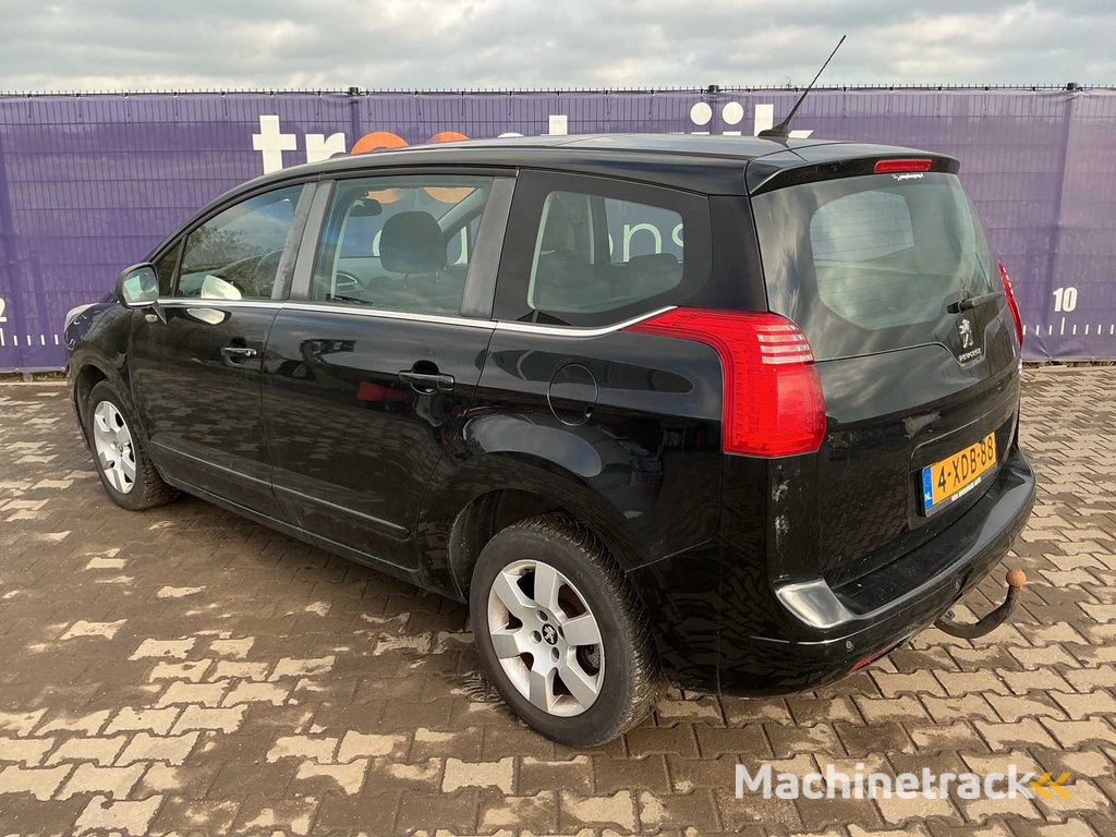 2014 - Peugeot - 5008 - 1.6 THP Active 5p. - Personenauto