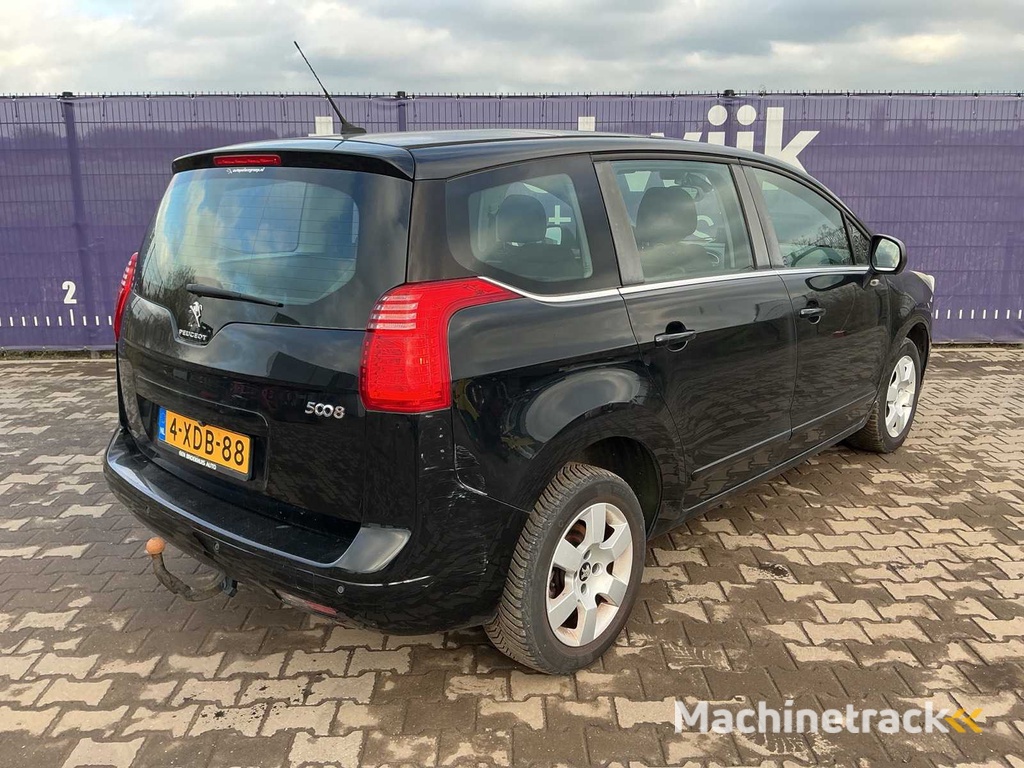 2014 - Peugeot - 5008 - 1.6 THP Active 5p. - Personenauto