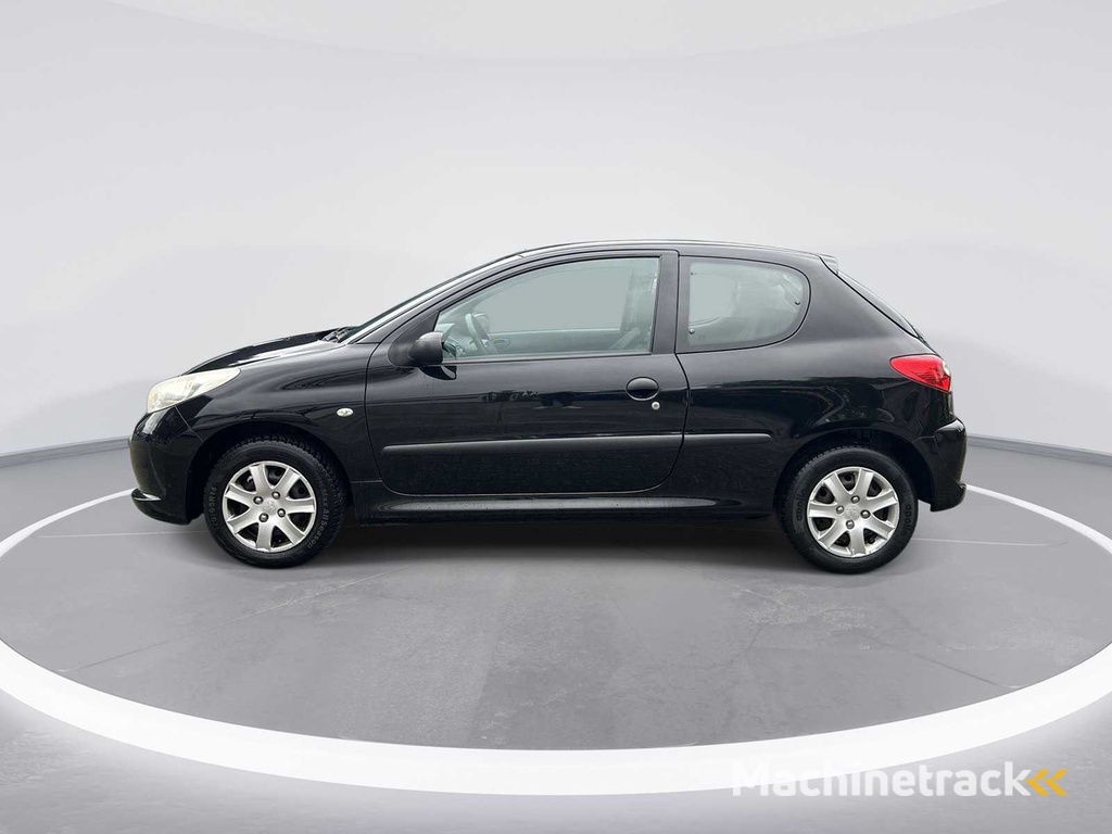 Peugeot 206 + 1.1 XR | HF-622-R