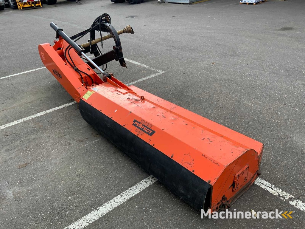 2008 Perfect ZF-210 Klepelmaaier