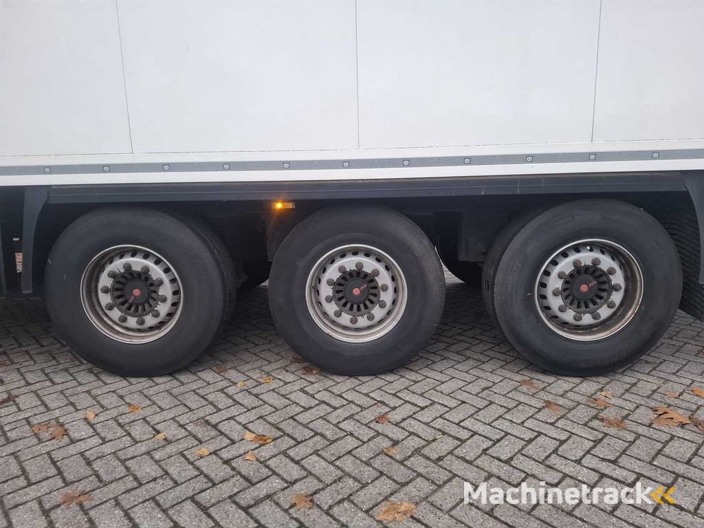 2016 Krone SD Meathang DA04CNLF Auflieger